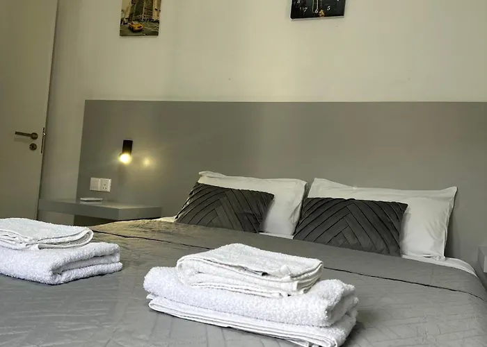 Fantastic Apartment 163 In Finikoudes