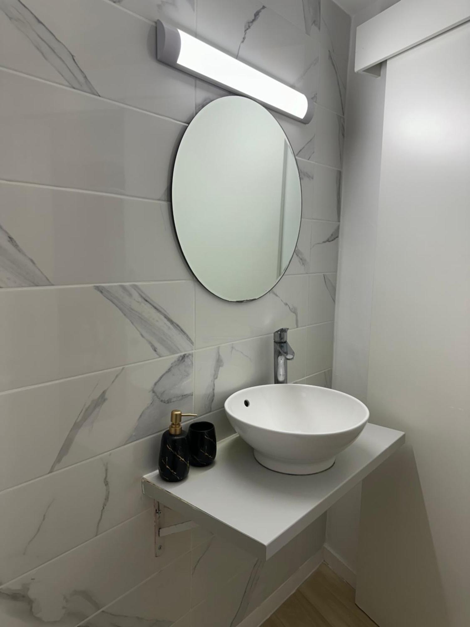 Fantastic 163 In Finikoudes Apartament Larnaca